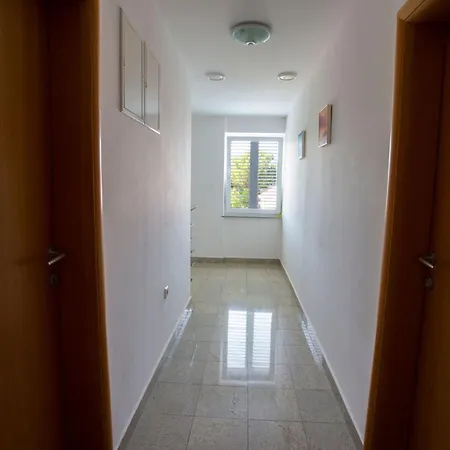 Apartament Buka Calm Viii By Interhome