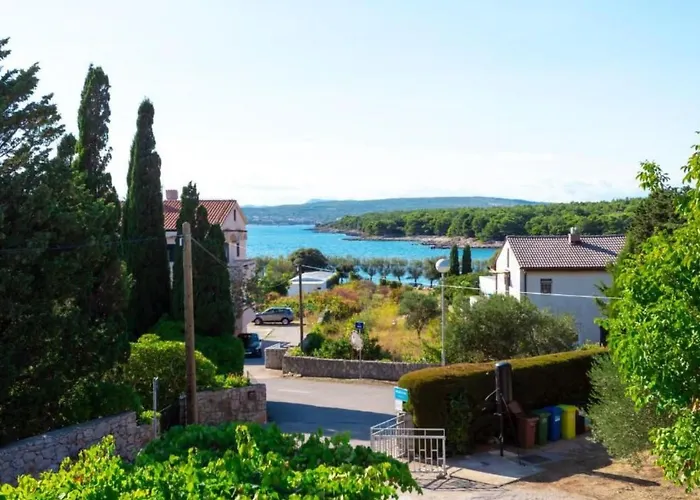 Buka Calm Viii By Interhome プナト