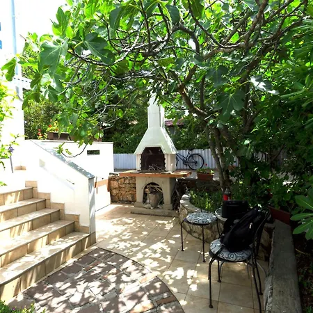 דירה Buka Calm Viii By Interhome