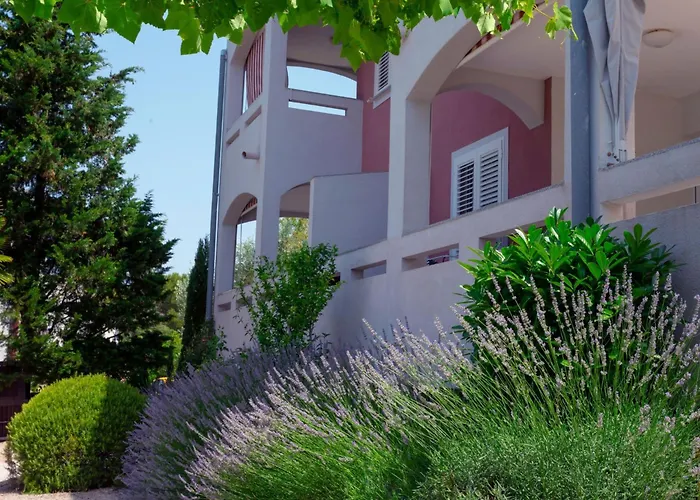 דירה Buka Calm Viii By Interhome פונאנט